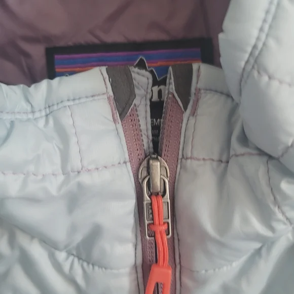 Patagonia Women's Nano Puffer Jacket Size M - Picture 5 of 15